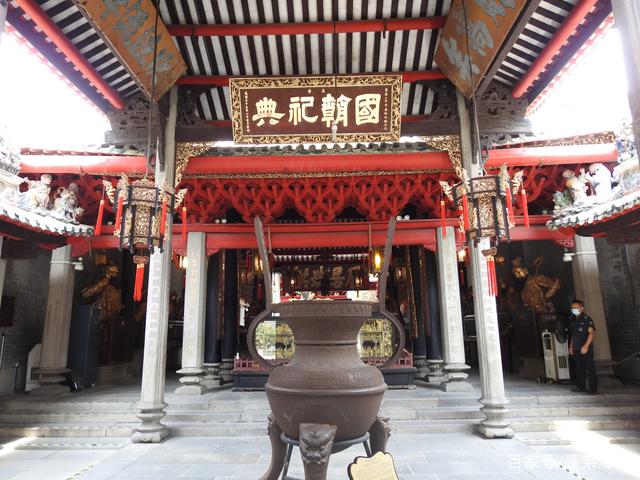 奶油柜